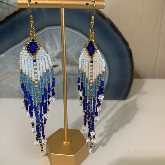 Hand made Native American/ boho style Beaded Earrings - Picture 1 of 2